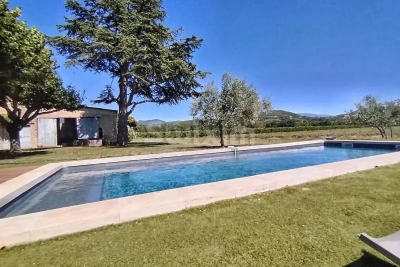 Maison à vendre à NYONS  - 11 pièces - 650 m² 