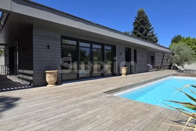 Maison à vendre à GRIGNAN  - 5 pièces - 220 m² 