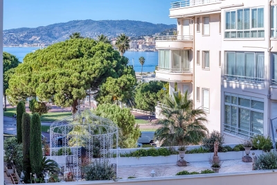 Appartement à vendre à Cannes  - 2 pièces 72 m² 