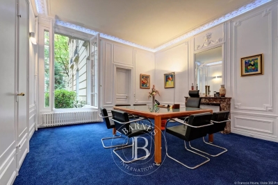 Appartement à vendre usage mixte 