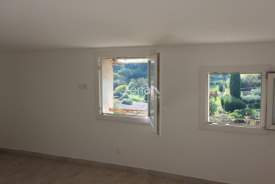 Maison à vendre à FLAYOSC Les Routes Ii - 4 pièces - 94 m² 