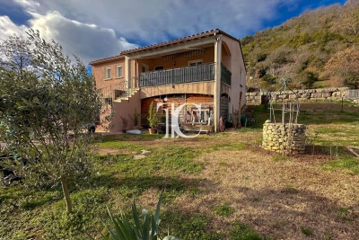 Maison &agrave; vendre &agrave; ST-AMBROIX  - 3 pi&egrave;ces - 78 m&sup2; 