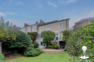 Maison à vendre à NANTES  - 8 pièces - 165 m² 