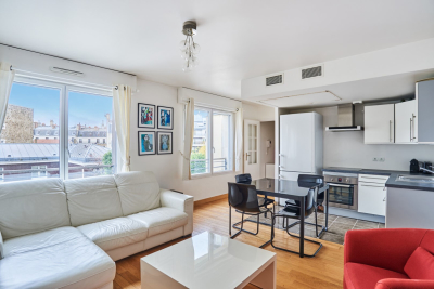 Appartement à louer à PARIS 16EME Belleville - 2 pièces - 46 m² 