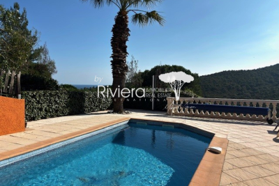 House for sale in CAVALAIRE-SUR-MER  - 8 rooms - 163 m² 