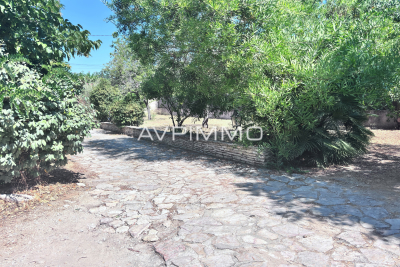 Maison à vendre terrain studio var