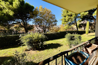 Appartement à vendre vue lac ou pied dans l eau