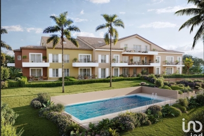 Appartement à vendre avec piscine et garage