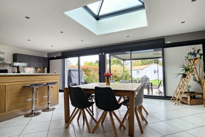 Maison à vendre à HAUCOURT MOULAINE  - 4 pièces - 198 m² 