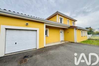 Maison à vendre à Andrezieux Boutheon  - 5 pièces 118 m² 
