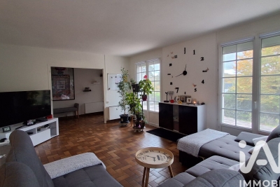 Maison à vendre à MISEREY SALINES  - 6 pièces - 135 m² 