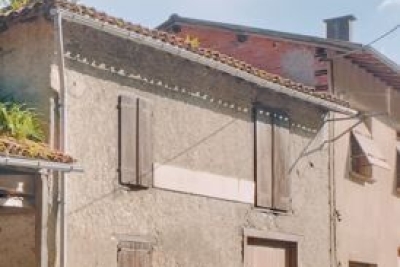 Maison à vendre à SENGOUAGNET  - 2 pièces - 77 m² 