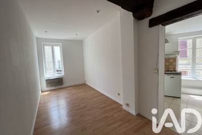 Appartement à vendre pied commodites 