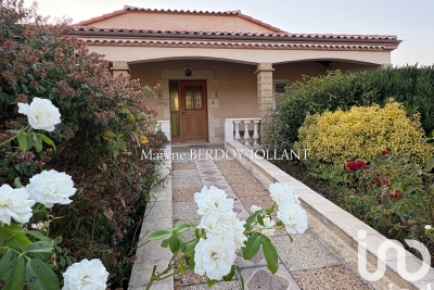 Maison à vendre à SAUVETERRE ST DENIS  - 4 pièces - 108 m² 