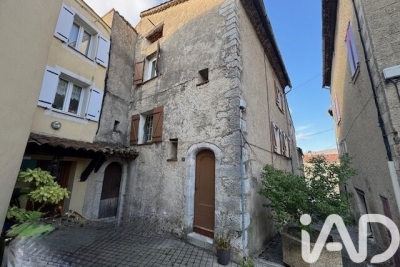 Maison à vendre à LA ROQUE-ESCLAPON Les Routes Ii - 3 pièces - 54 m² 