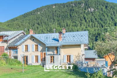 Maison à vendre à NOTRE-DAME-DU-PRE  - 10 pièces - 250 m² 