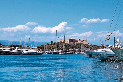 Appartement à vendre à ANTIBES Lagare - 4 pièces - 98 m² 