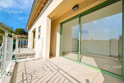 Appartement à vendre à Le Rouret  - 2 pièces 44 m² 