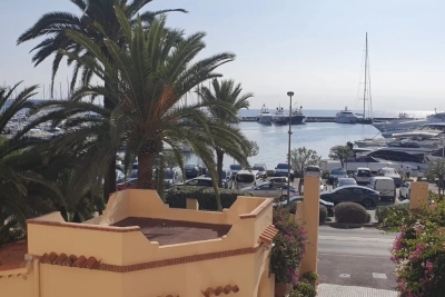 Appartement à vendre dans le golf 