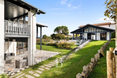 Maison &agrave; vendre &agrave; ST-JEAN-DE-LUZ   - 460 m&sup2; 