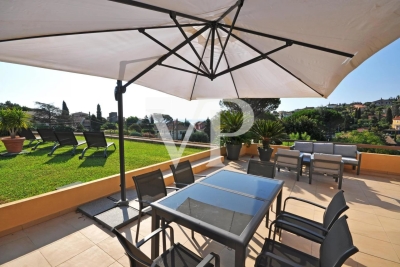 Appartement à vendre dans le golf 