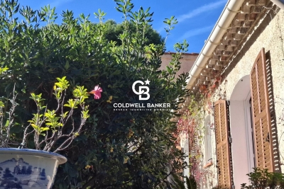 Maison à vendre à Hyères  - 6 pièces 180 m² 