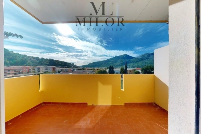 Appartement à vendre à St-Martin-du-Var  - 4 pièces 80 m² 