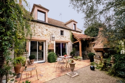 Maison à vendre à CHAILLY EN BIERE  - 8 pièces - 190 m² 