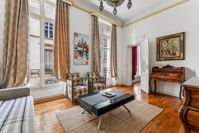 Appartement à louer à PARIS 1ER Belleville - 3 pièces - 72 m² 