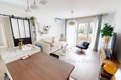 Appartement à vendre à GREASQUE  - 3 pièces - 64 m² 