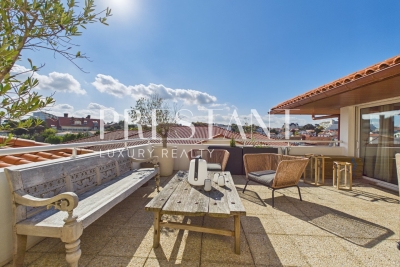 Apartment for sale in BIARRITZ  - 4 rooms - 115 m&sup2; 
