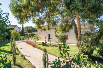 Maison à vendre à BLAUZAC  - 6 pièces - 180 m² 