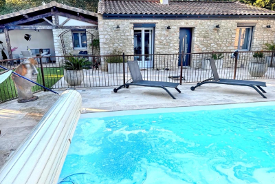 Maison à vendre à SUZE LA ROUSSE  - 6 pièces - 210 m² 