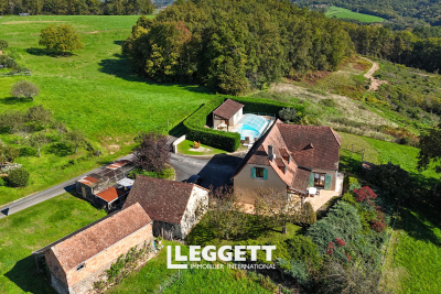 Maison à vendre à CHATRES  - 6 pièces - 170 m² 