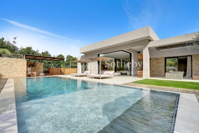 Maison à vendre à AIX-EN-PROVENCE La Calagoviere-Parc Camoin - 6 pièces - 350 m² 