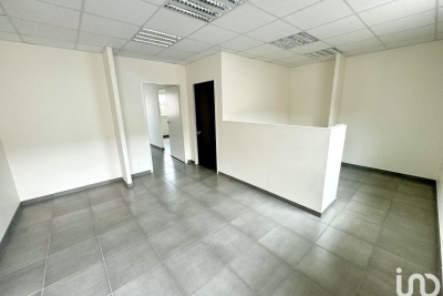 Bien à louer à LONS   - 54 m² 