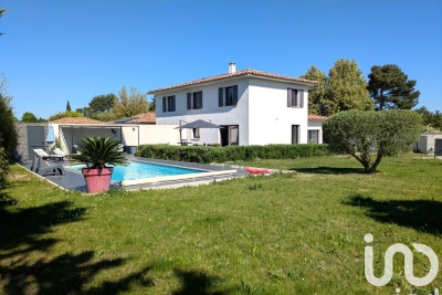 Maison à vendre à PUYRICARD  - 5 pièces - 112 m² 