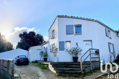 Maison à vendre à DOLUS D OLERON  - 4 pièces - 123 m² 