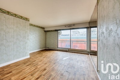 Appartement à vendre à PARIS 19EME Belleville - 5 pièces - 104 m² 
