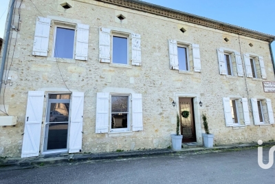 Maison à vendre à ST-CHRISTOLY-MEDOC  - 6 pièces - 159 m² 