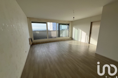 Appartement à vendre à CHOLET Baumette (Zone Naturelle) - 6 pièces - 92 m² 