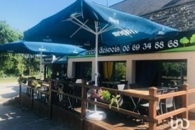 Commerce à vendre à LOYAT   - 292 m² 