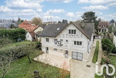Maison à vendre à THORIGNY SUR MARNE Nord - 7 pièces - 194 m² 