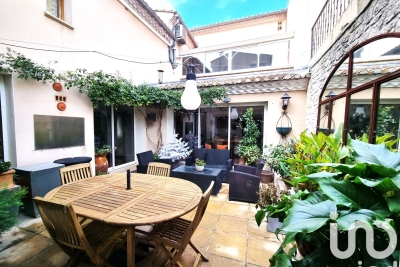 Maison à vendre à AIGUES-MORTES  - 7 pièces - 208 m² 