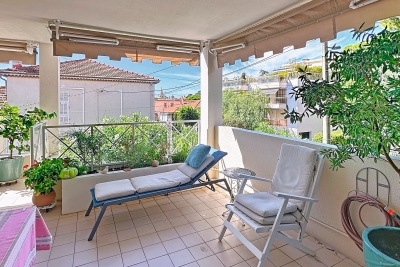 Apartment for sale in CANNES  - 3 rooms - 86 m&sup2; 