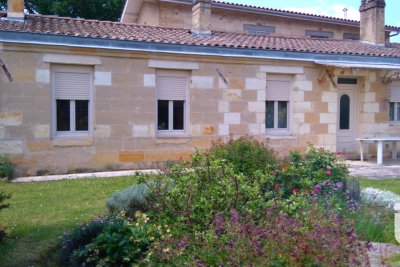 Maison à vendre à LEOGNAN Saumos - 4 pièces - 162 m² 