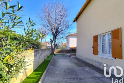 Bien à vendre cabanon terrain var 