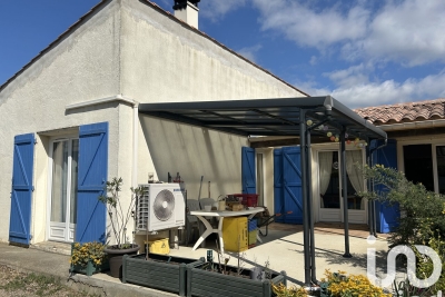 Maison à vendre à PÉPIEUX  - 9 pièces - 156 m² 