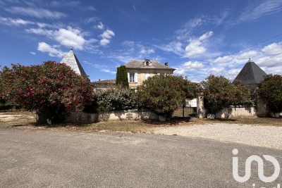 Maison à vendre à MOMBRIER  - 10 pièces - 250 m² 