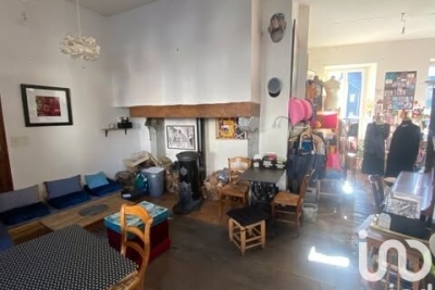 Bien à vendre à BEDOUS   - 242 m² 